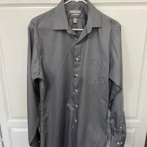 Mens Van Heusen Long Sleeve Gray Shirt, Size M